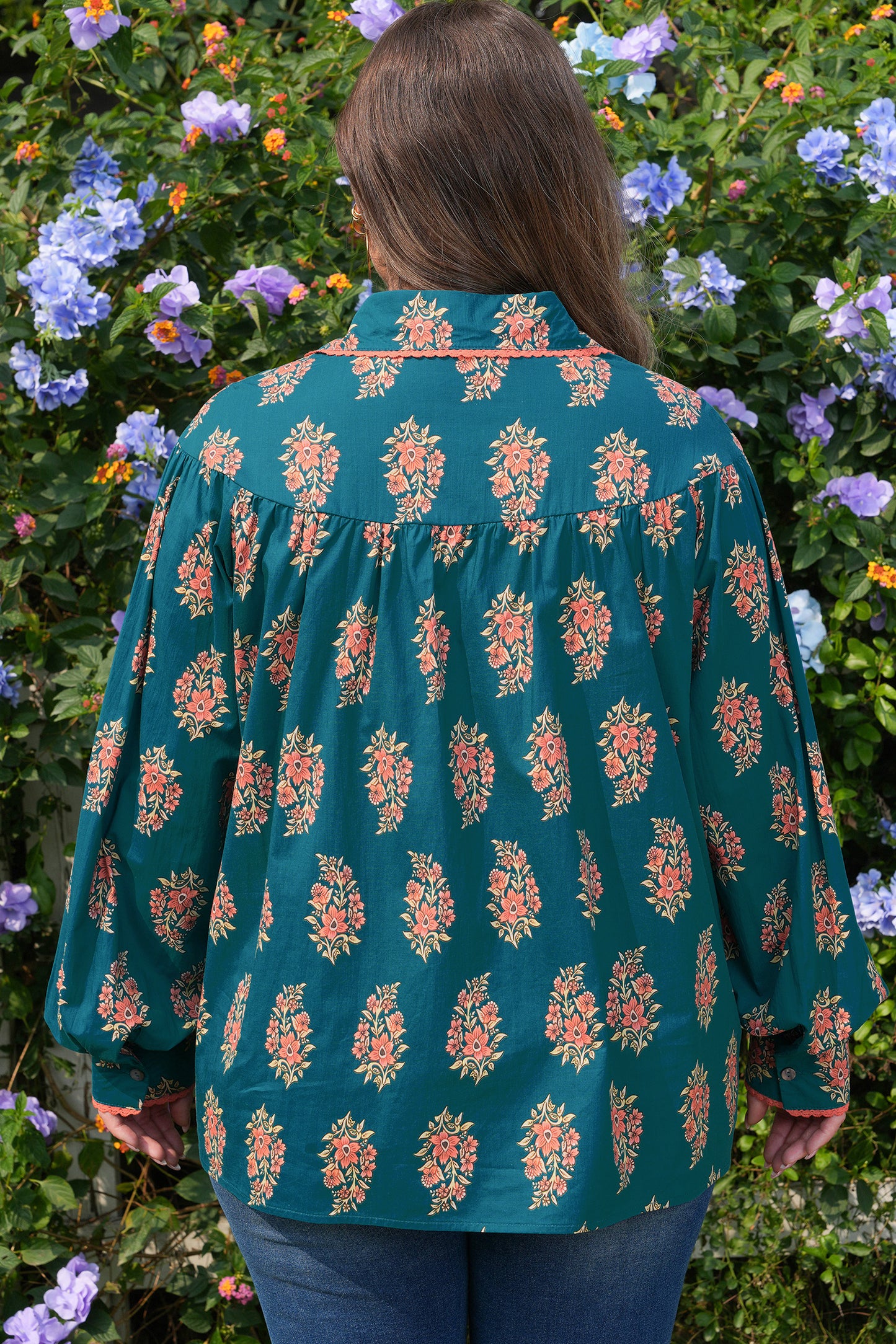 Green Plus Size Floral Print Contrast Lacy Trim Pleated Loose Shirt